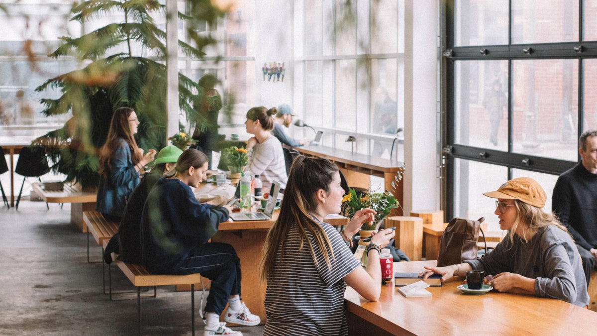 Café × Design : du « coffee lab » au retour du lieu de vie